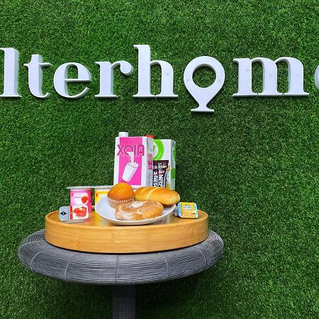 Alterhome Puerta De Toledo II Madrid Exterior foto